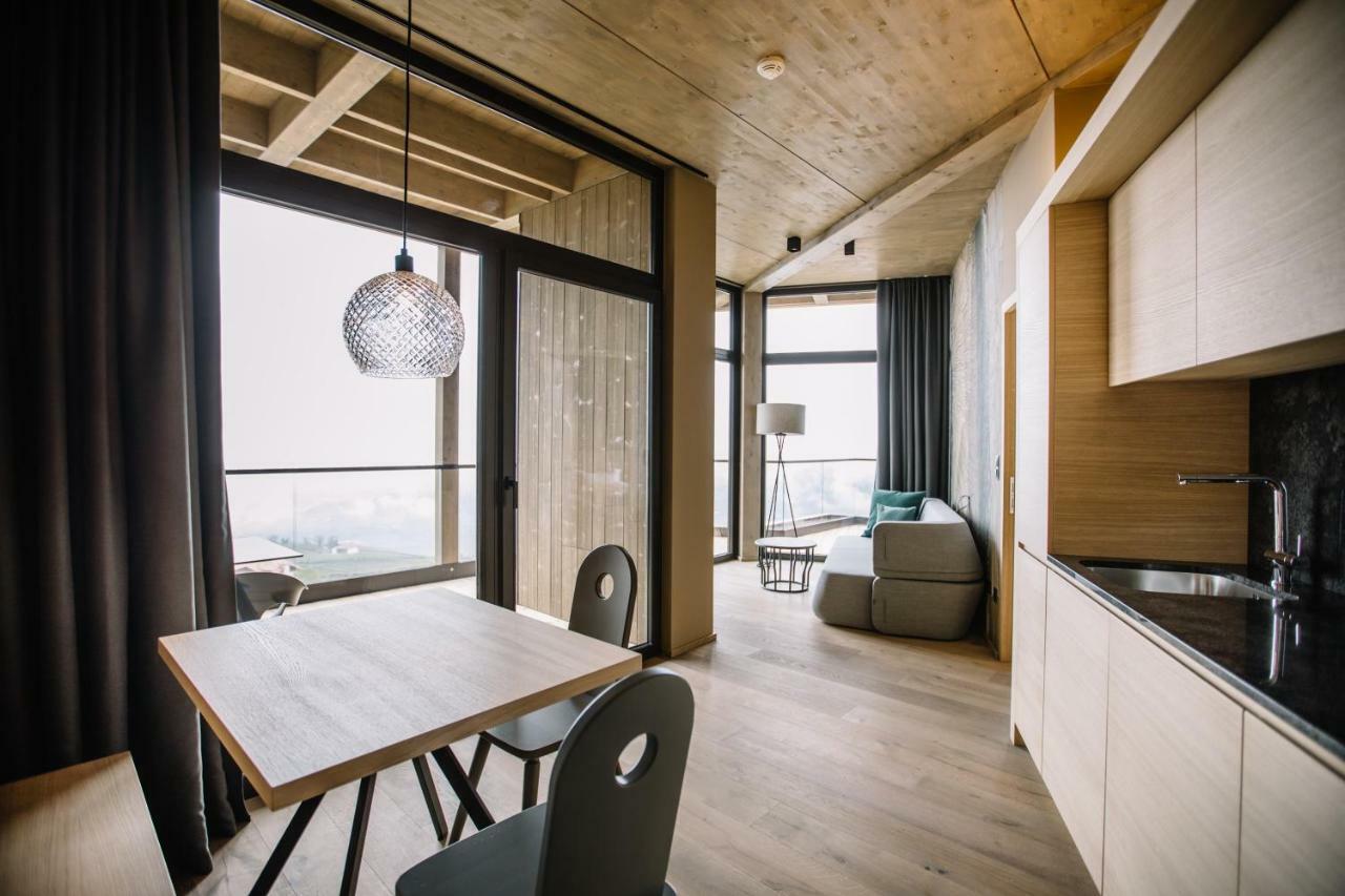 Panoramic Suites Winzerhoehe Скена Экстерьер фото