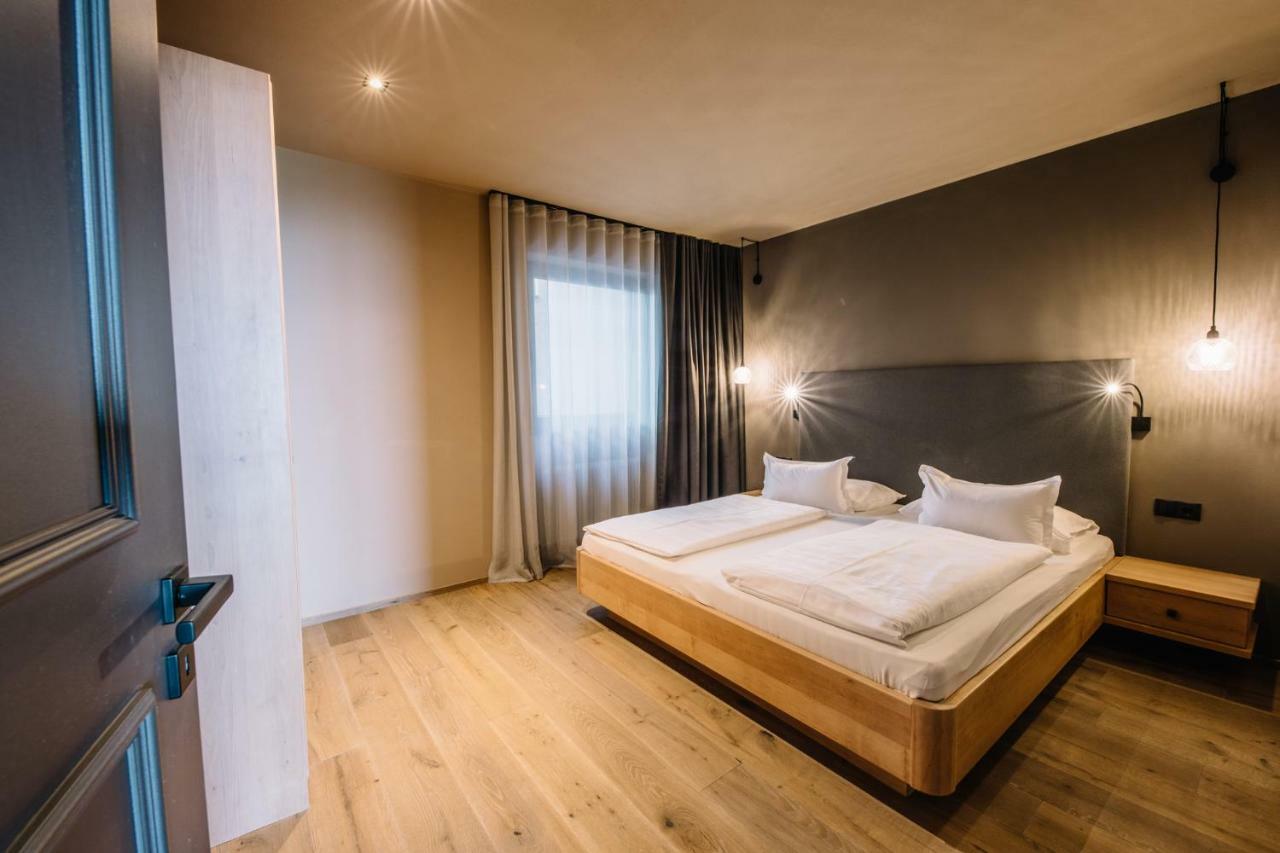 Panoramic Suites Winzerhoehe Скена Экстерьер фото